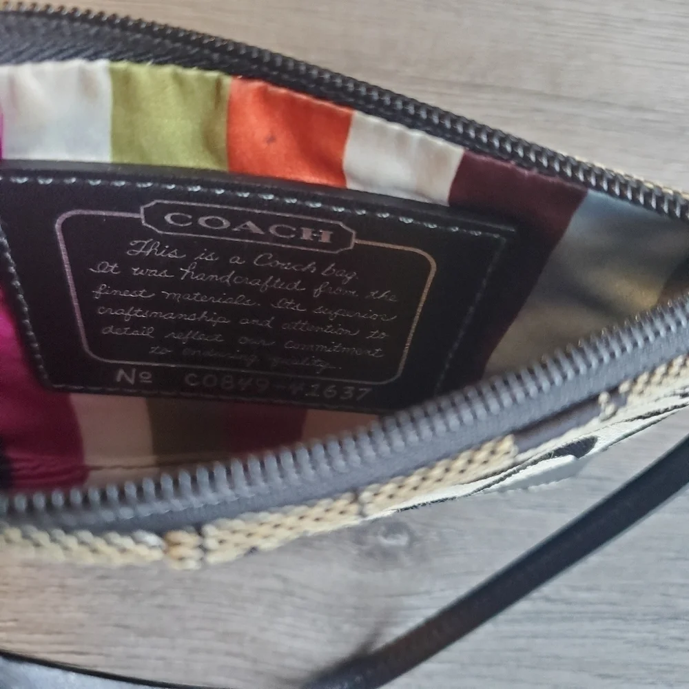 Coach Wristlet - Picture 5 of 6